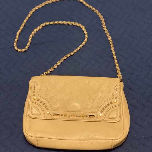 Juicy Couture Handbags - Juicy Couture beige purse